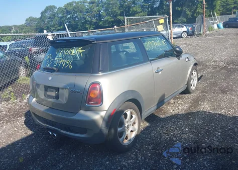 2007 Mini Cooper S from USA, damaged, VIN WMWMF73597TL87511